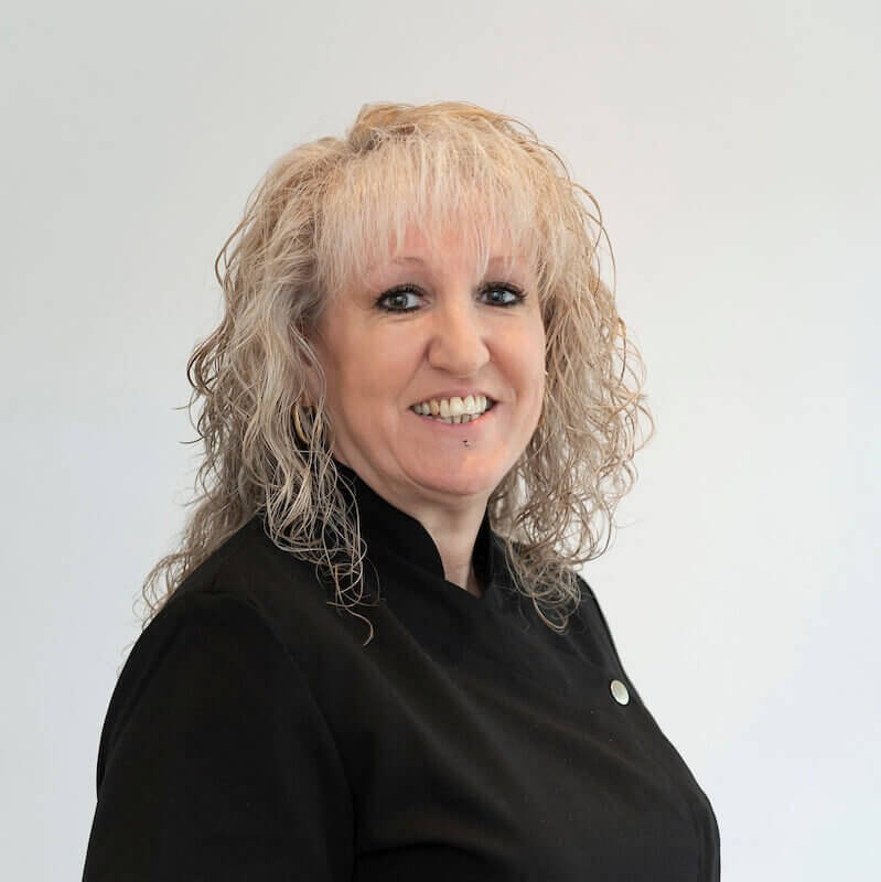 Kerry Spokes, Receptionist at Footprints Clinic, Hull